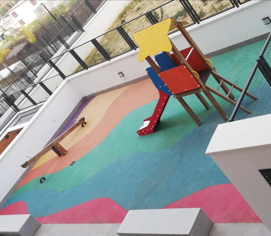 Apartamento Servet, Parking Gratuito Bormujos Dış mekan fotoğraf
